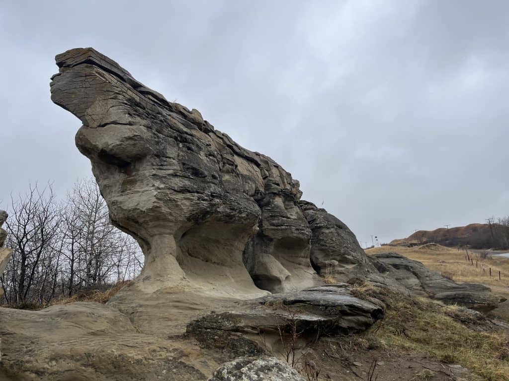 Roche Percee Roche Percee rocks pointed toward the sky, taken from a front and side angle