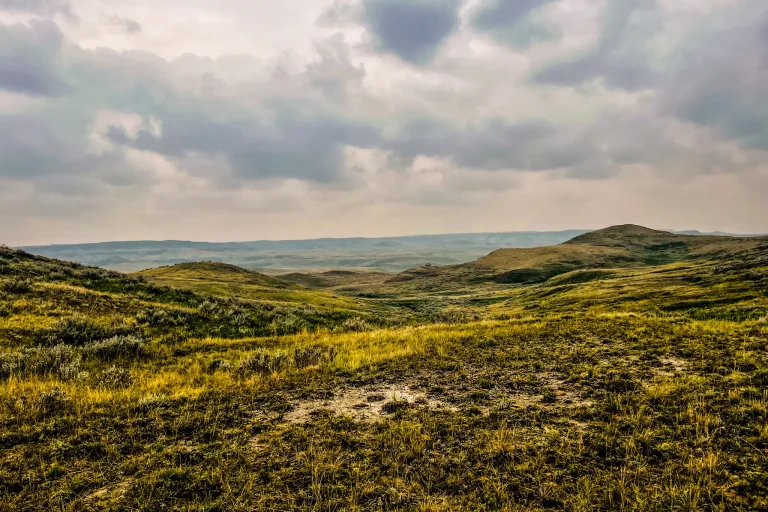 Valley of 1000 Devils: A Hidden Hiking Gem in Saskatchewan