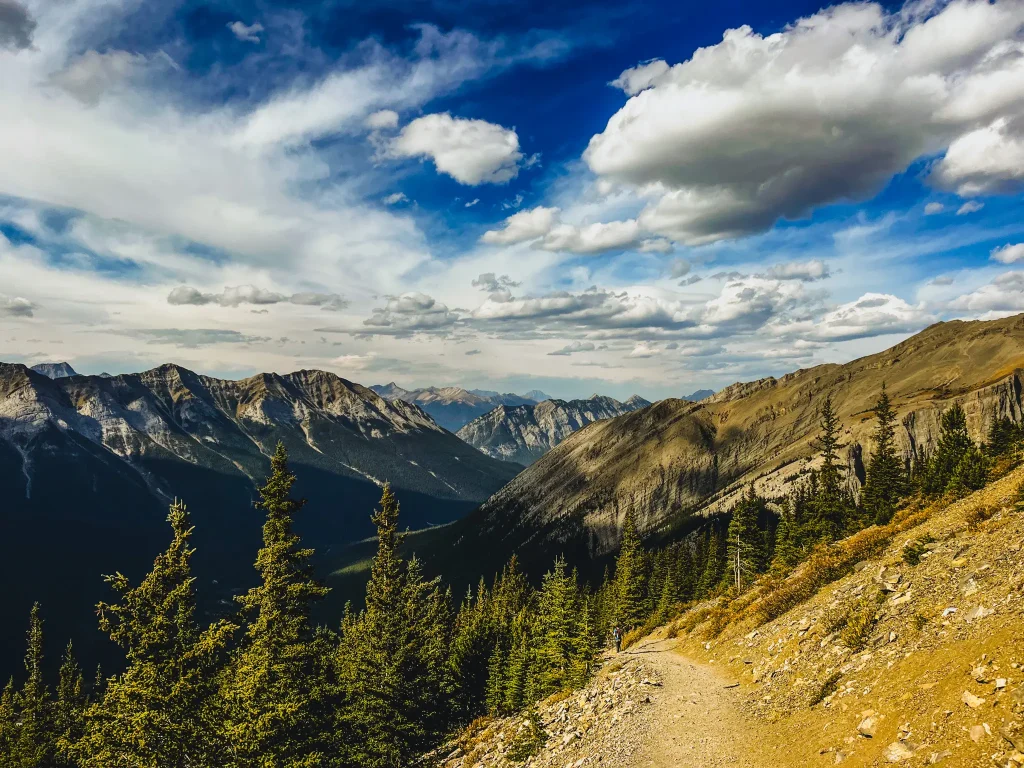 Mountain trail and valley views from the Ha Ling hike